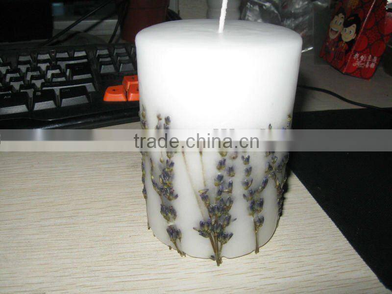 lavender pillar candles/candle with lavender