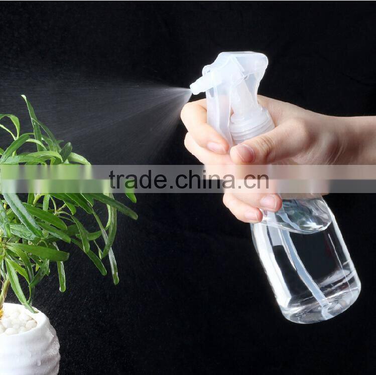 Cheap price wholesale empty plastic spray bottle cosmetic tigger 500ml spray bottle