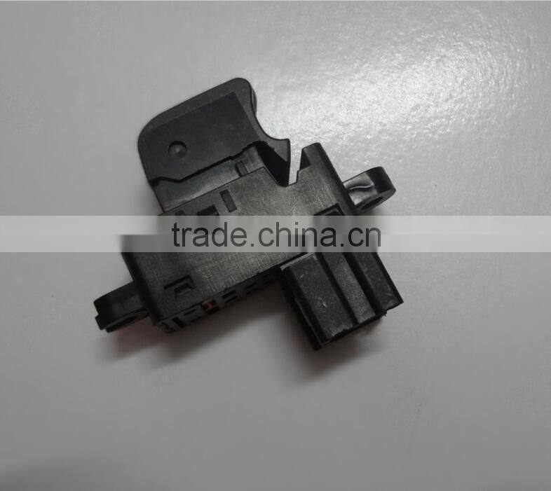High Quality Nissan Power Window Switch 25411-JG000
