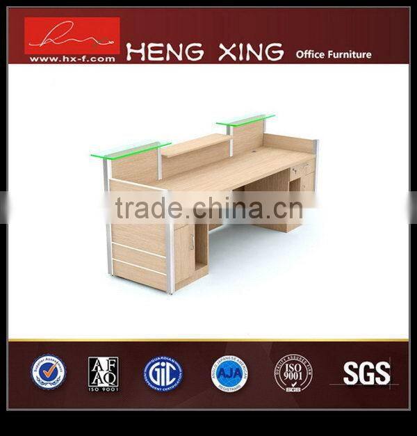 Quality useful glossy salon reception table