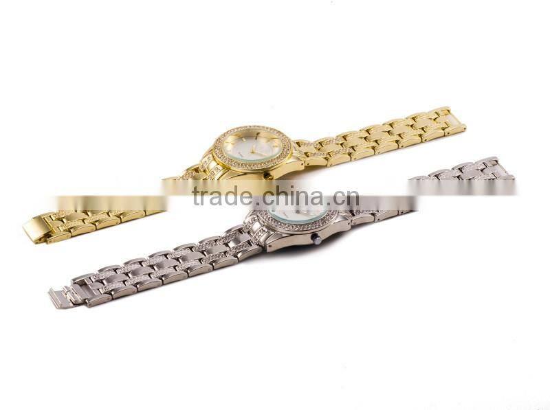 High quality alibaba express well-selling vintage women alloy metal gold plated strap cheapest diamond watch