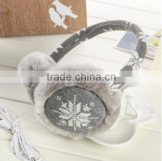 Snowflake Jacquard Design Earphone Earmuffs