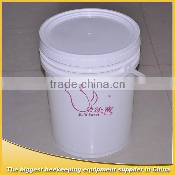 beekeeping equipment 20L plastic honey tank with honey gate