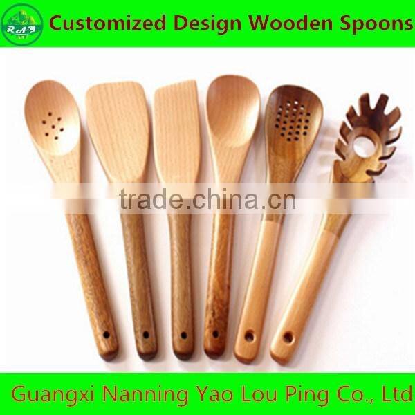 color knife fork spoon