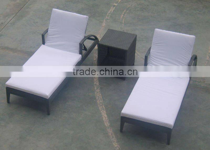 outdoor rattan beach lying bed for sunbath