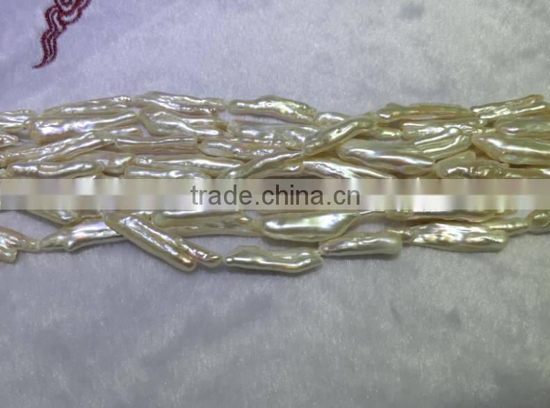 AA 41-42 Baroque Freshwater pearl strand