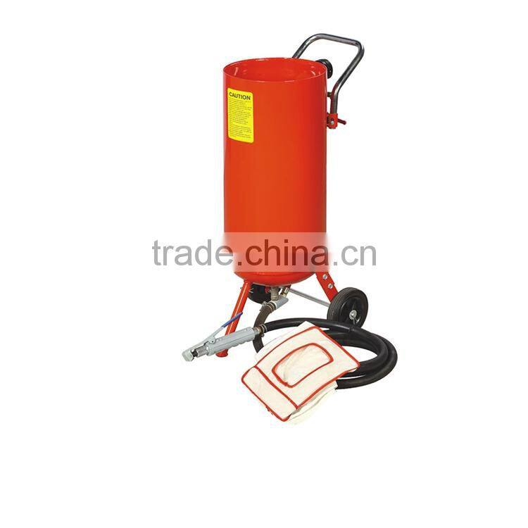 Moving Manual Sand Blasting Machine Premium Quality