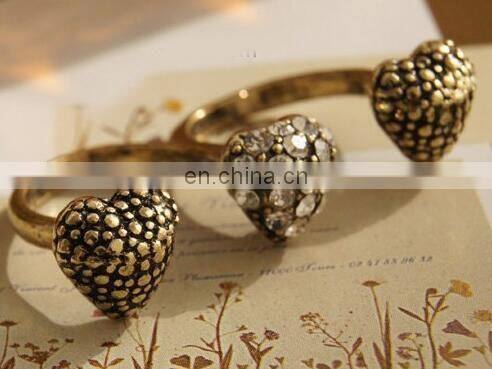 2017 New Fashion Three Heart Simulated Diamond Two Finger Rings Fashion Retro Double Finger Open Ring Classic Fashion