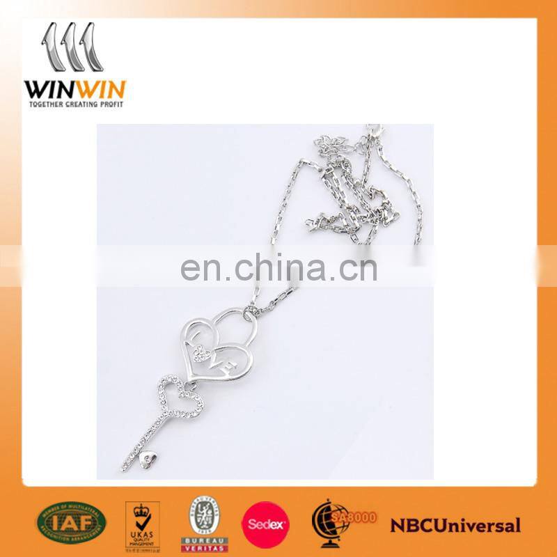 Custom fashion logo alloy necklace for gifts