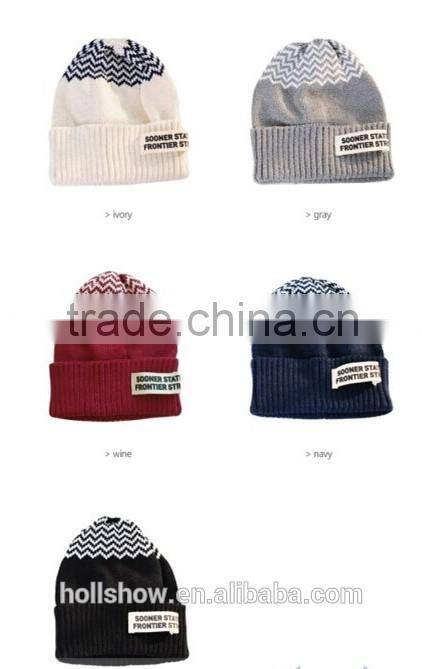 Best Selling Fashion Cute Peaked Top Wave Knitting Hats and Caps for Women
