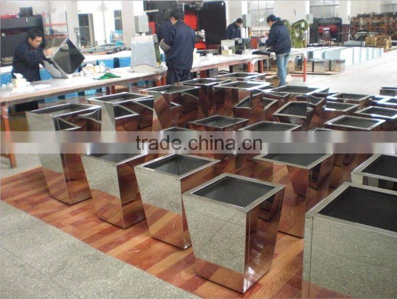 Audemar 2MM Thick Decorating Aluminum Bamboo Planter In Powder Coating Treatment