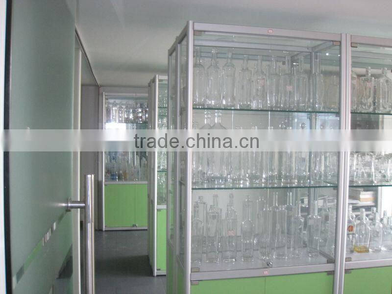 750L VODKA GLASS BOTTLE