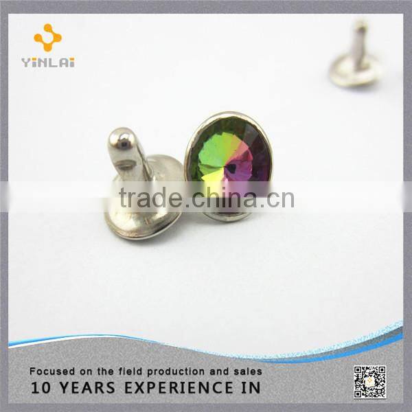 Decorative crystal rhinestone rivet