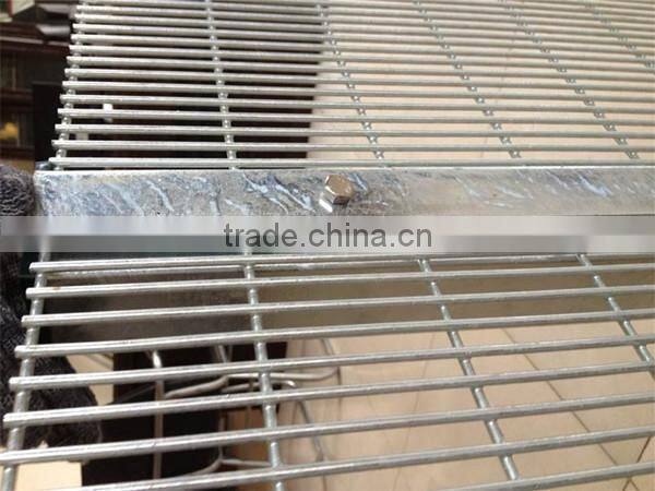 Trade Assurance anti climb fence salt water resistant