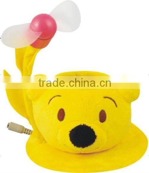USB fan with plush pen holder