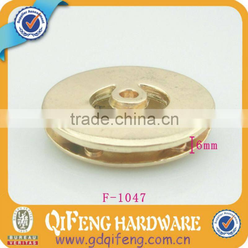 2014 hot fashion metal eyelet/grommet/button from china supplier qifeng f-1047