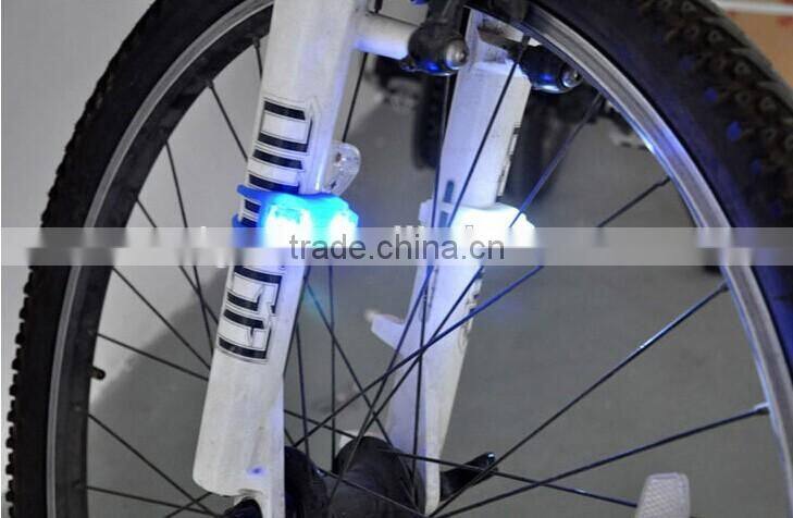 Hot sale bicycle warning silicone led bike light