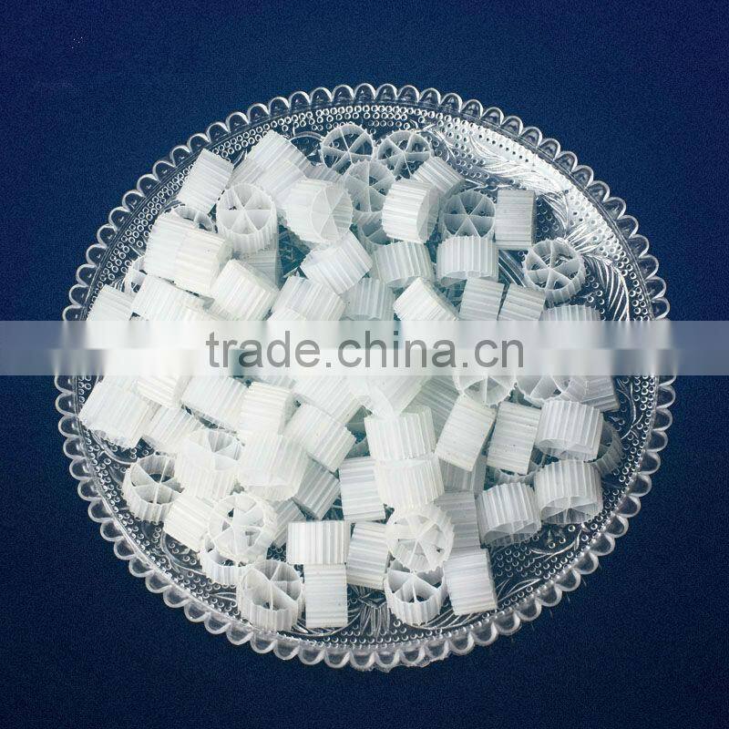 MBBR Biofilm Carrier Bio Filter Medias for Used for Fish Pond Made of HDPE
