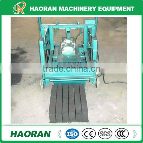 Small mobile clay hollow block making machine