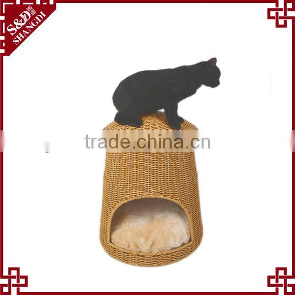 PE rattan Handmade durable waterproof dog cage pet house