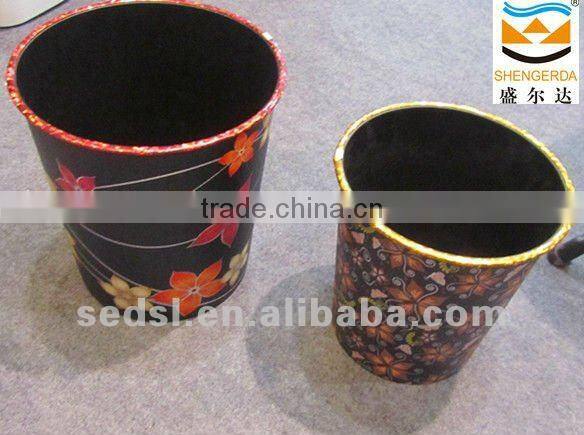 PLASTIC TRASH BIN, household,decorative trash bin