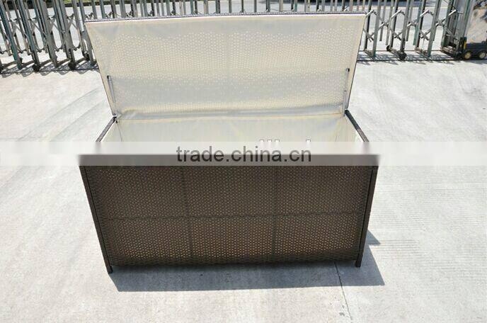Outdoor garden storage box