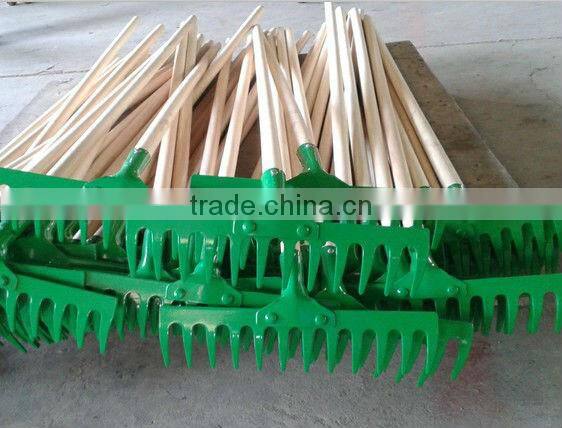 R108 rake with wood handle