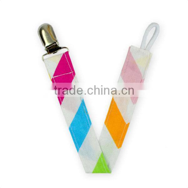Hot Selling Pacifips Designer Baby Pacifier Clip With Ribbon Cotton Metal Baby Pacifier Clip