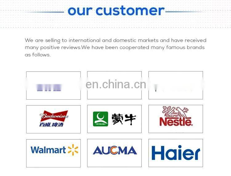 Clear plastic golf ball container with lid and handle