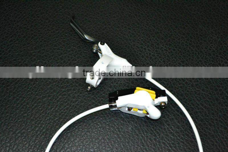 adjustable disc brake caliper