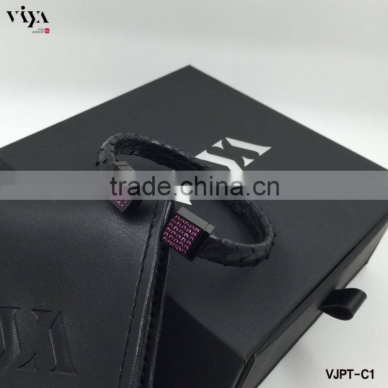 C Shape Python Leather Bracelet Stainless Steel High End Zircon Stone Crystal Red Black Leather Gold Plated Clasp Bangle