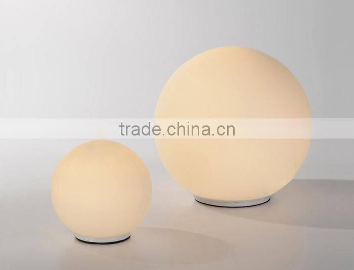 Decorative Hand Knitting Cover Glass Bedside Table Lamp with White Glass lamp Shade