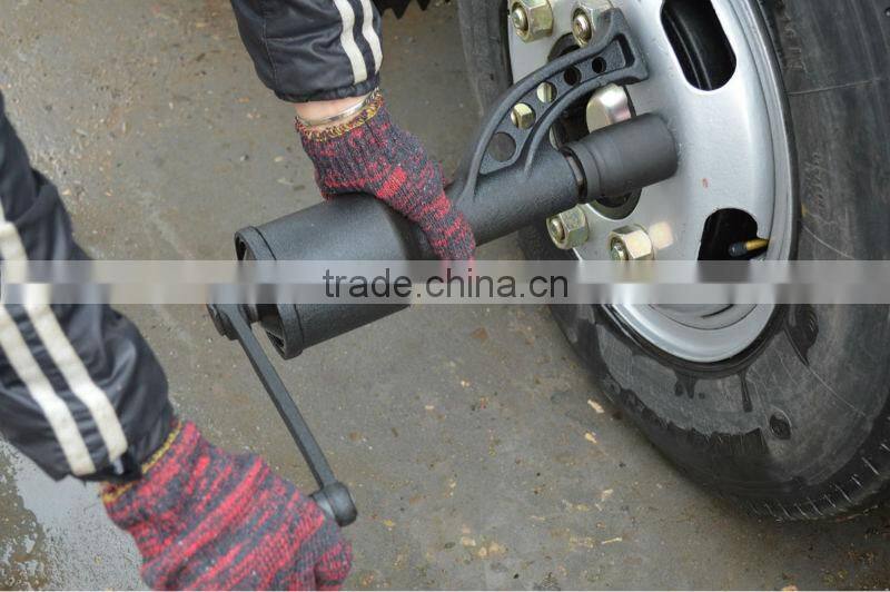 Torque Multiplier Truck Trailer RV Lug Nut Wrench Labor Saving Wrench w/Case NEW