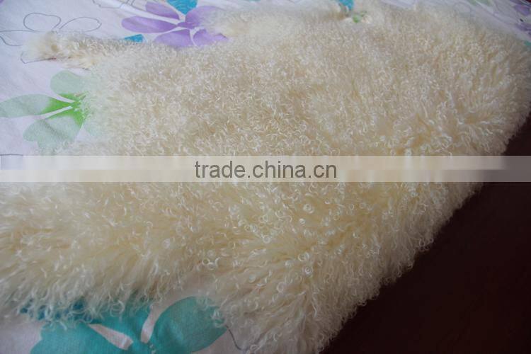 White Color Mongolian Sheep Fur Skin / Long Haired Sheep Fur Skin