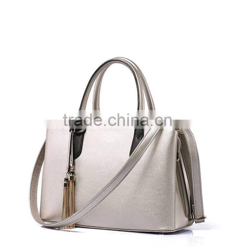 Designer Shell Beach PU Leather Hands Bags with Metal Tassel
