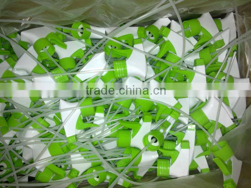 Trigger sprayer head