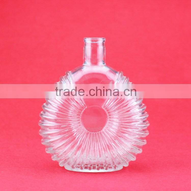 Various capacities 500ml helerogenic bottle spirited bottles the wood shape bottles