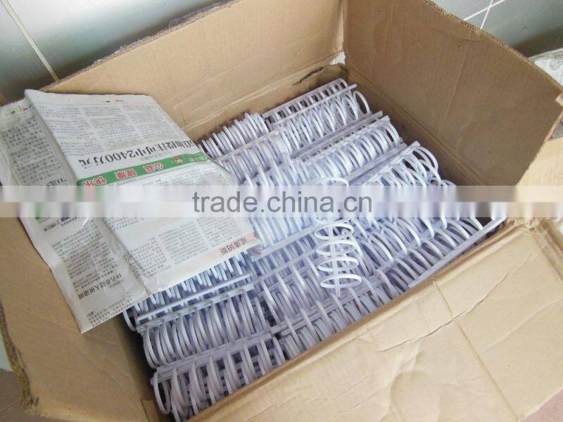 White/Black plastic 7/9 holes ring binder clip wholesale