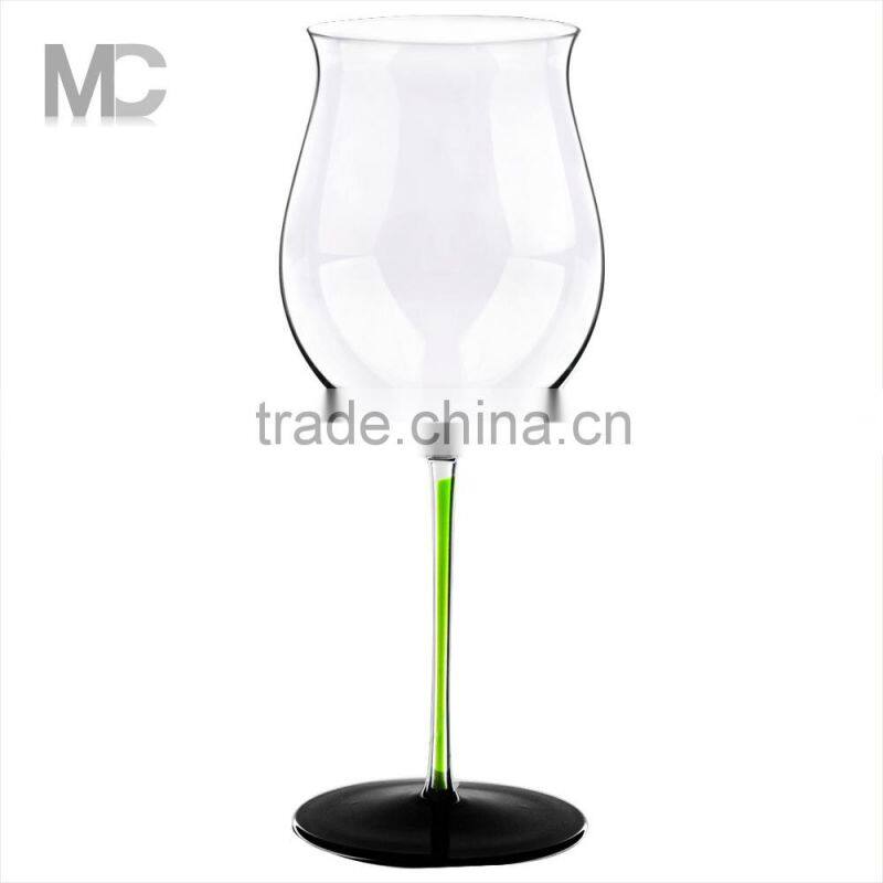 Decorated Clear Crystal Wine Glass for Wedding and Events