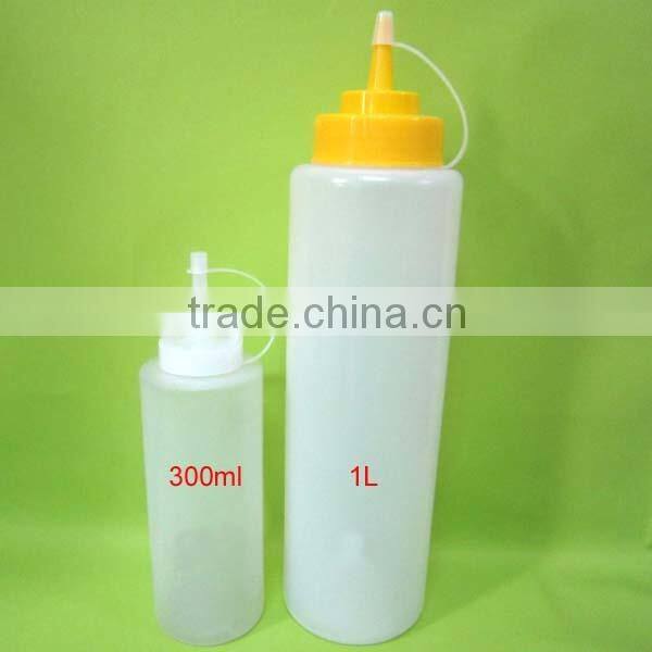 cylinder transparent soft plastic sauce bottle in different shape