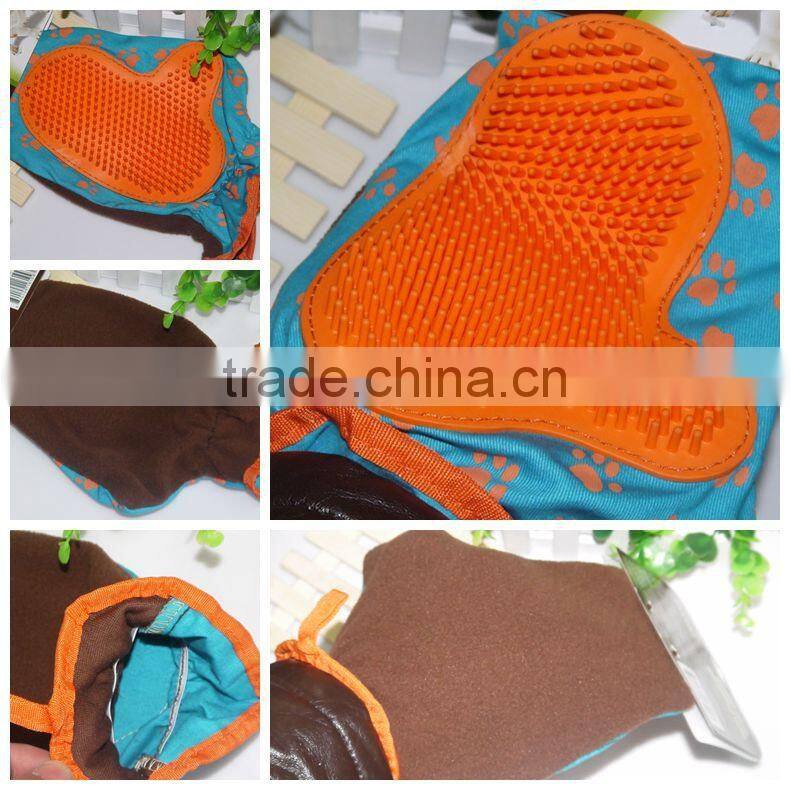 New hot pet supply massage gloves for dog and cat