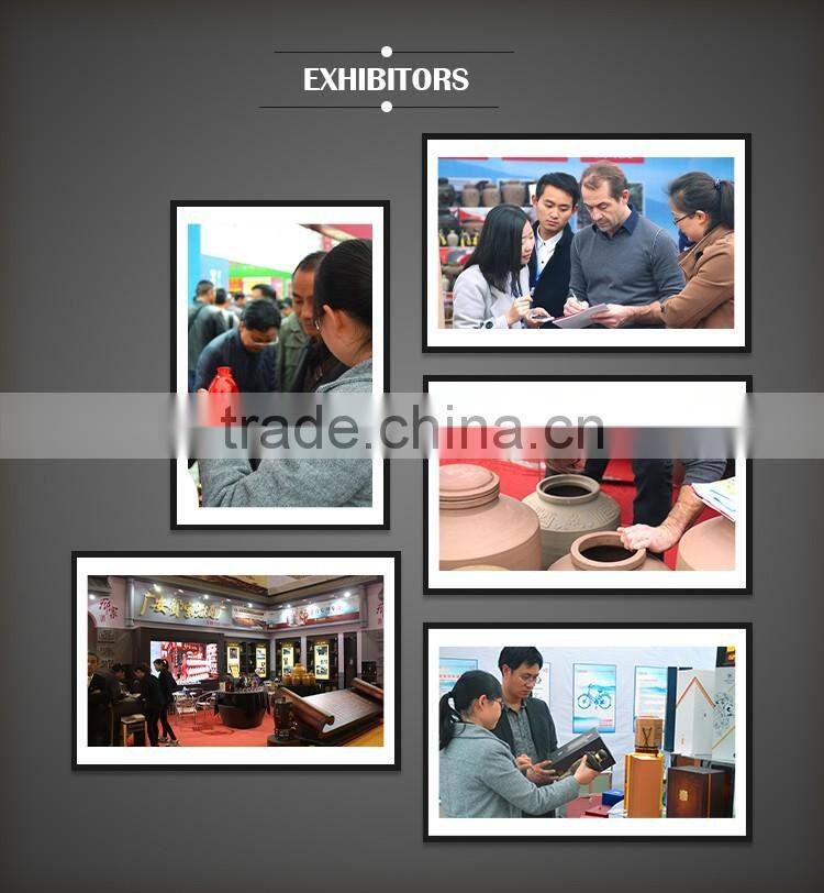 Dragon shape animal shaped glass wine bottle for Christmas gift decoration