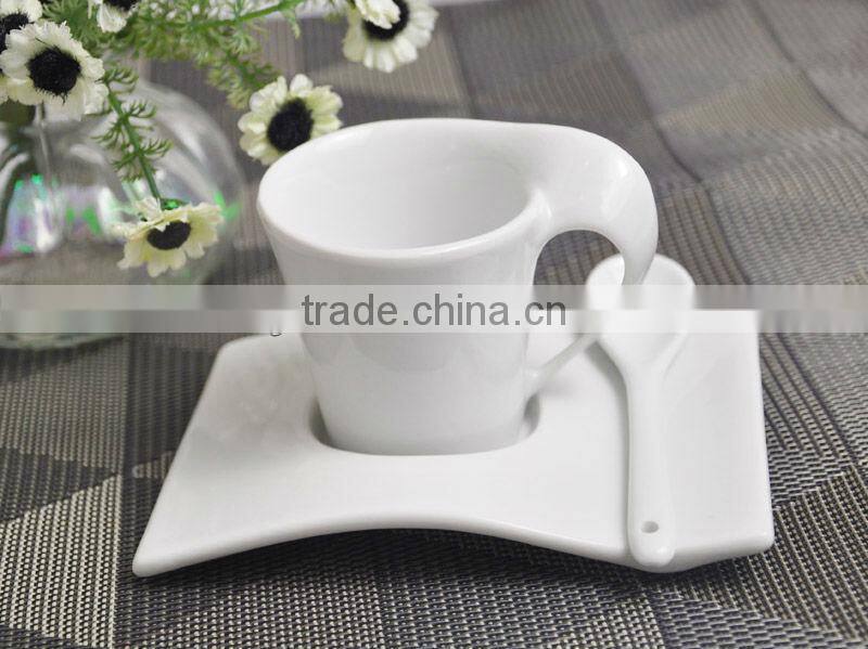 Porcelain Cup and Saucer with Solid Color
