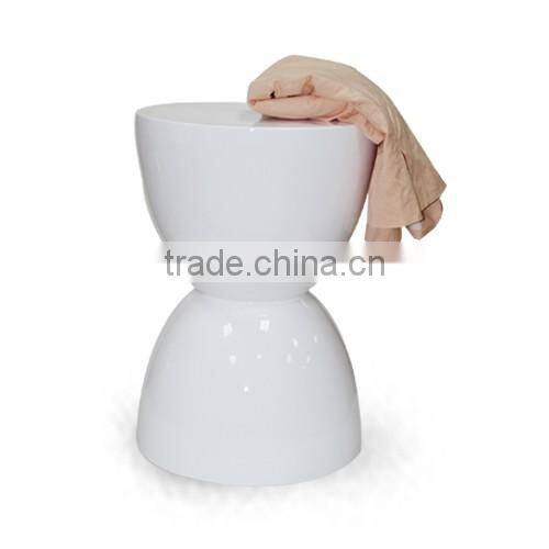 Chinese Wholesale Furniture Fiberglass White Bathroom Chair