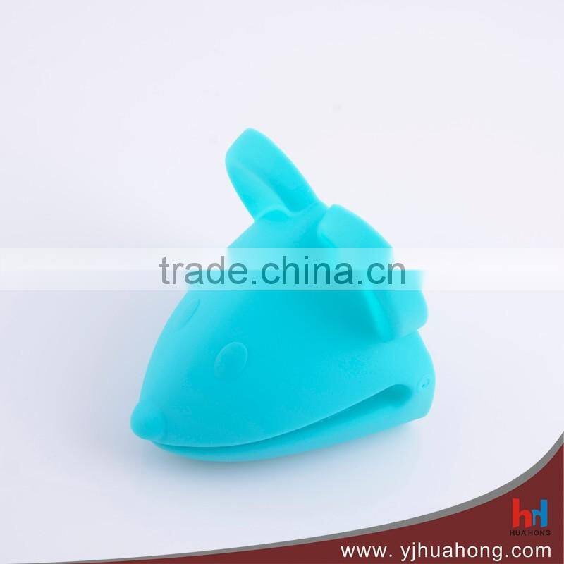 Lovely Animal Shape Design Oven Gloves For Baking