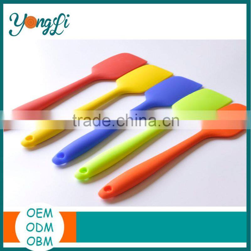 Kitchen Accessory Silicone Bread Baking Spatula