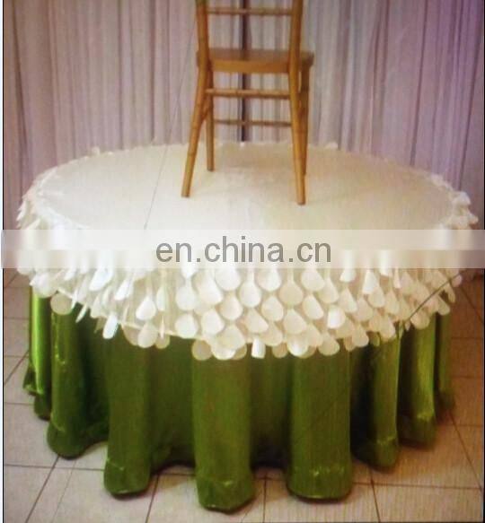 Customized Color Taffeta Petal Round Wedding Table Cloth
