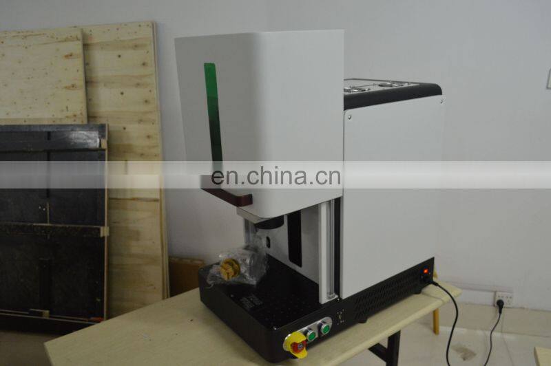 New product small enclosed 50w gold and silver fiber laser marking machine