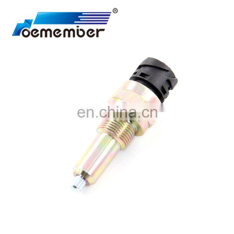 0015457309 0015451609 0015154609 4.63101 0025450109 Truck Brake Light Switch Heavy Duty Brake Light Sensor for Mercedes-Benz