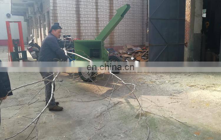 Diesel Driven Forest Equipment Hydraulic Feeding Heavy Duty Wood Chipper With CE